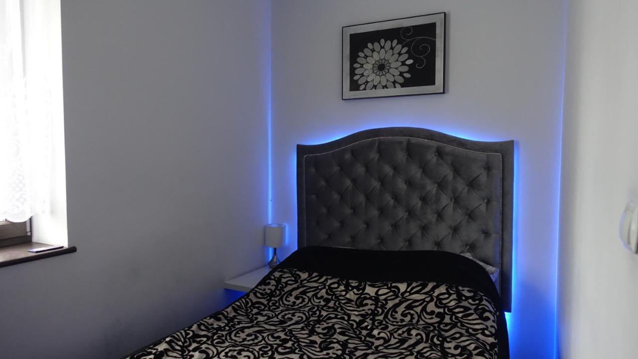 Apartament Neon Gdynia Exterior photo