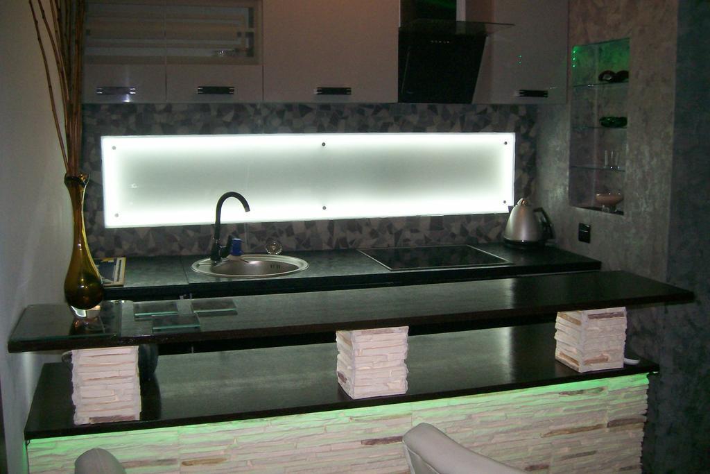 Apartament Neon Gdynia Room photo